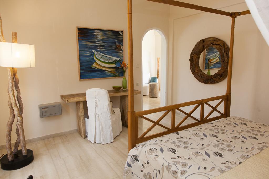 Troulakis Beach Hotel Agia Marina  Ngoại thất bức ảnh